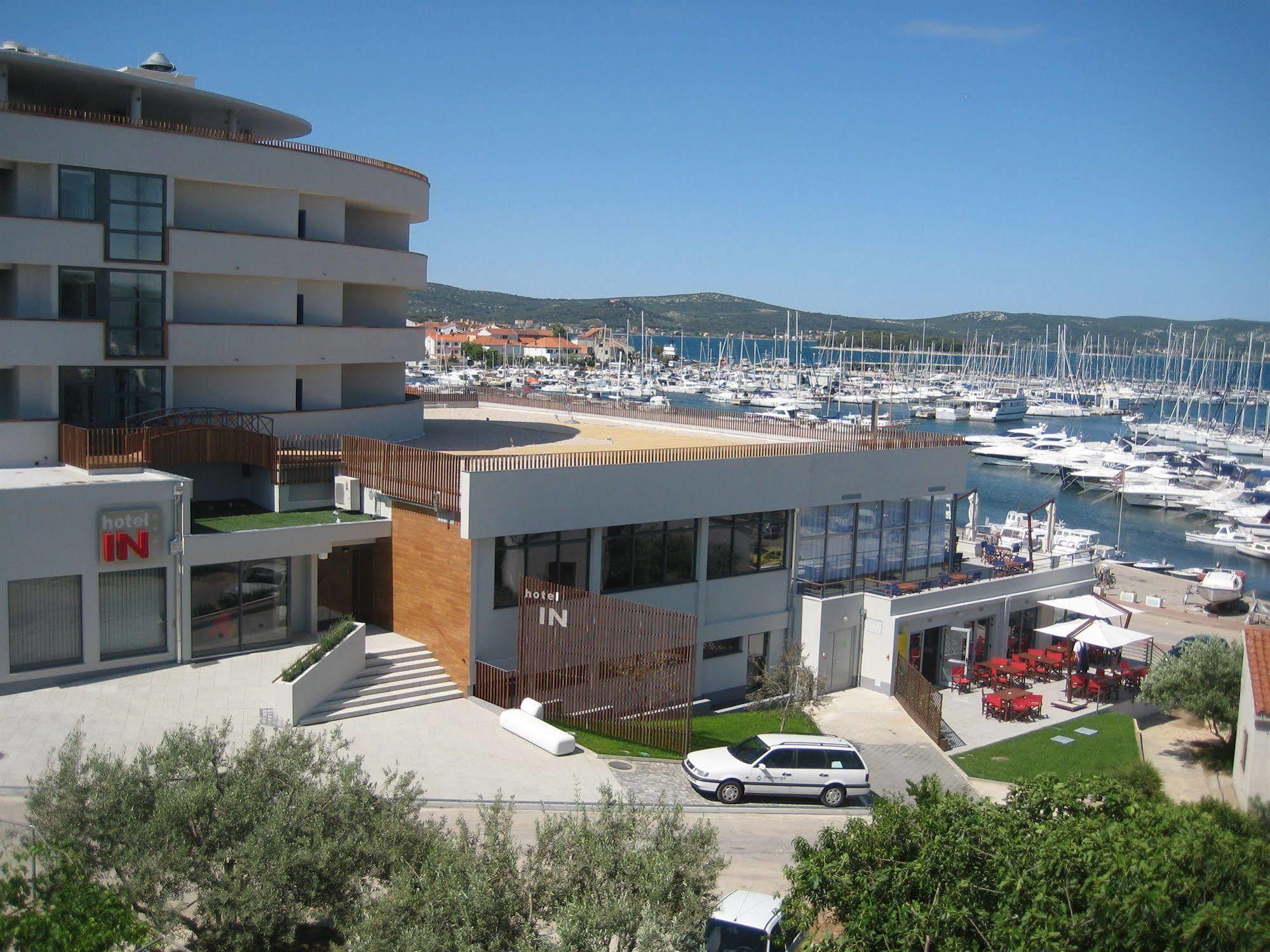 Hotel In Biograd Na Moru Exterior foto