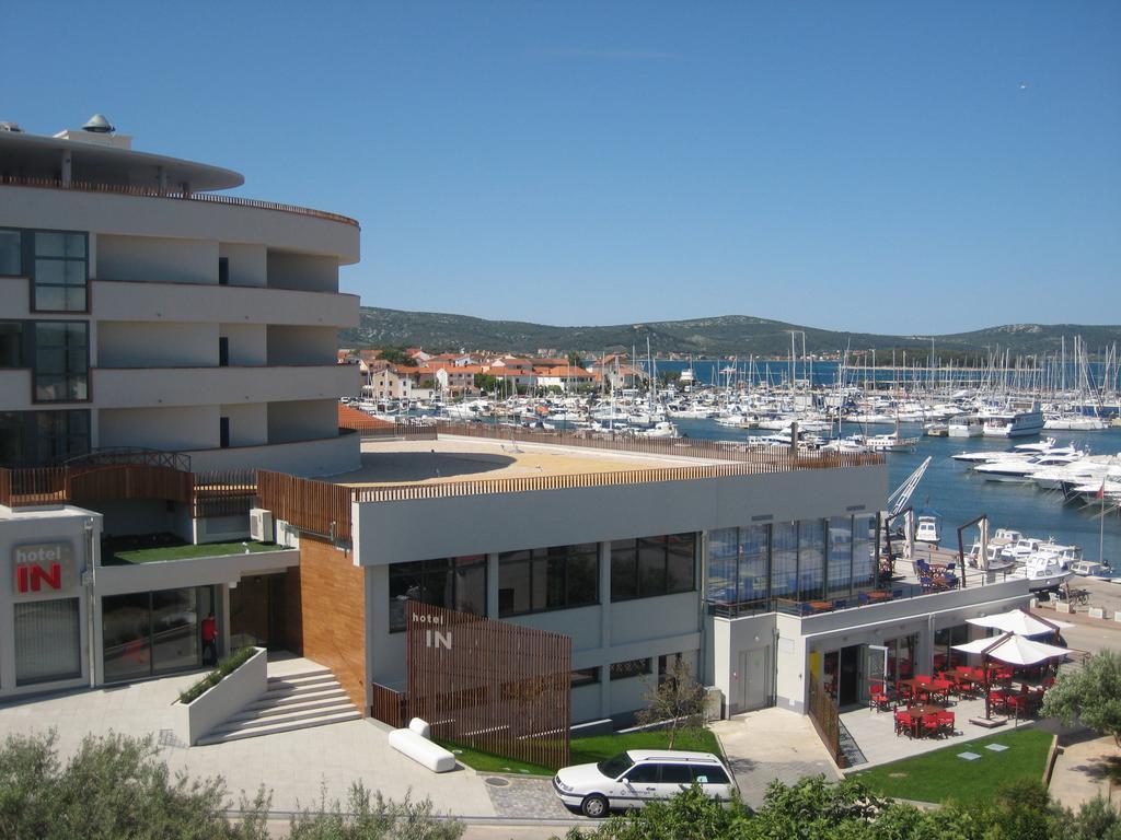 Hotel In Biograd Na Moru Exterior foto